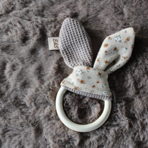 Houten Bijtring Beige Bloem